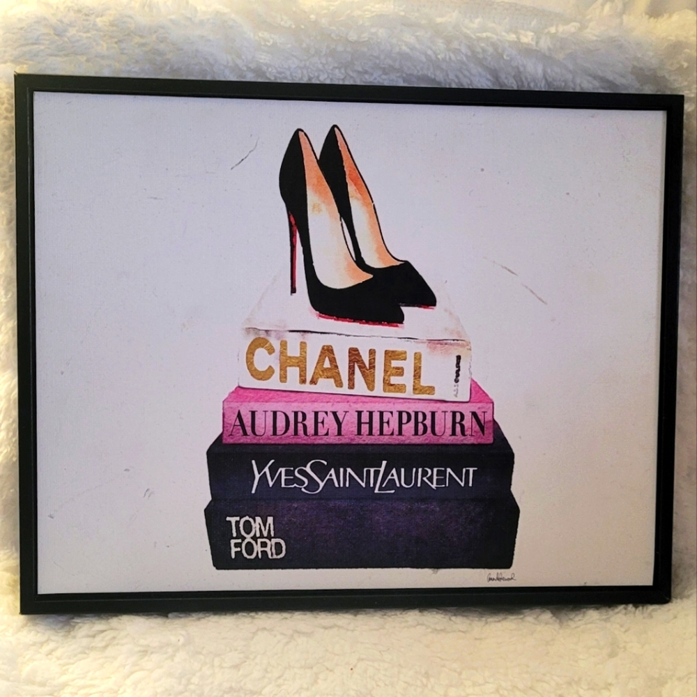 Glam Fashion Art with Black Frame Book Set & Pump Heels  (Good Condition)